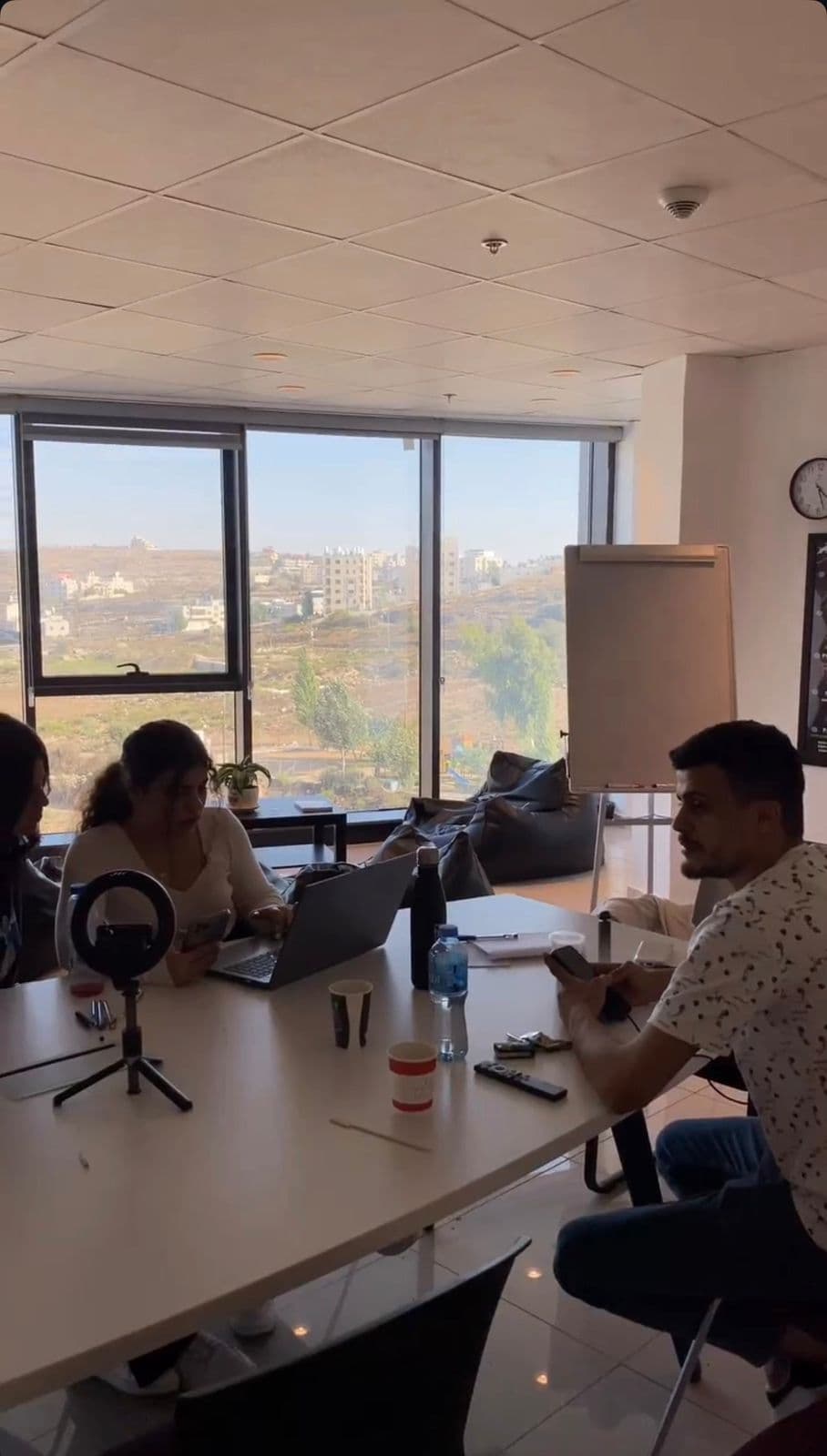 مكتب رام الله featured