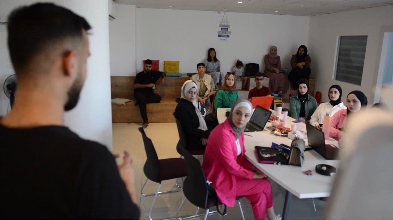 مكتب رام الله image 9